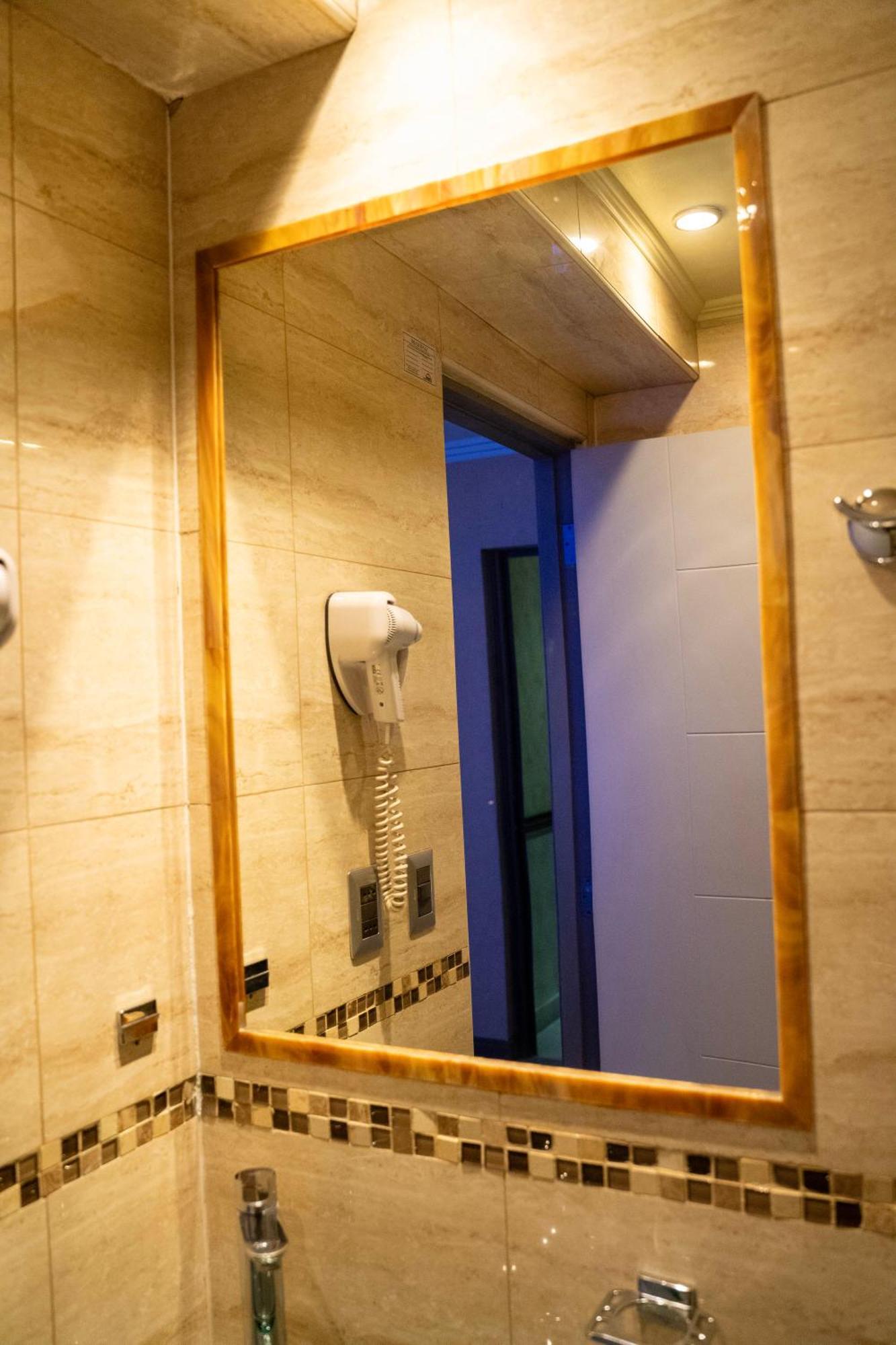 סנטיאגו Infinity Park Hotel מראה חיצוני תמונה