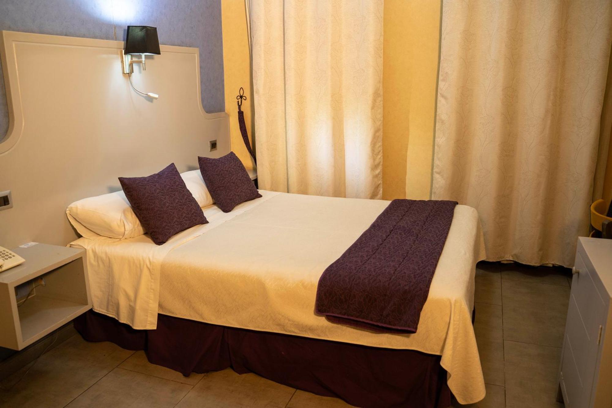 סנטיאגו Infinity Park Hotel מראה חיצוני תמונה
