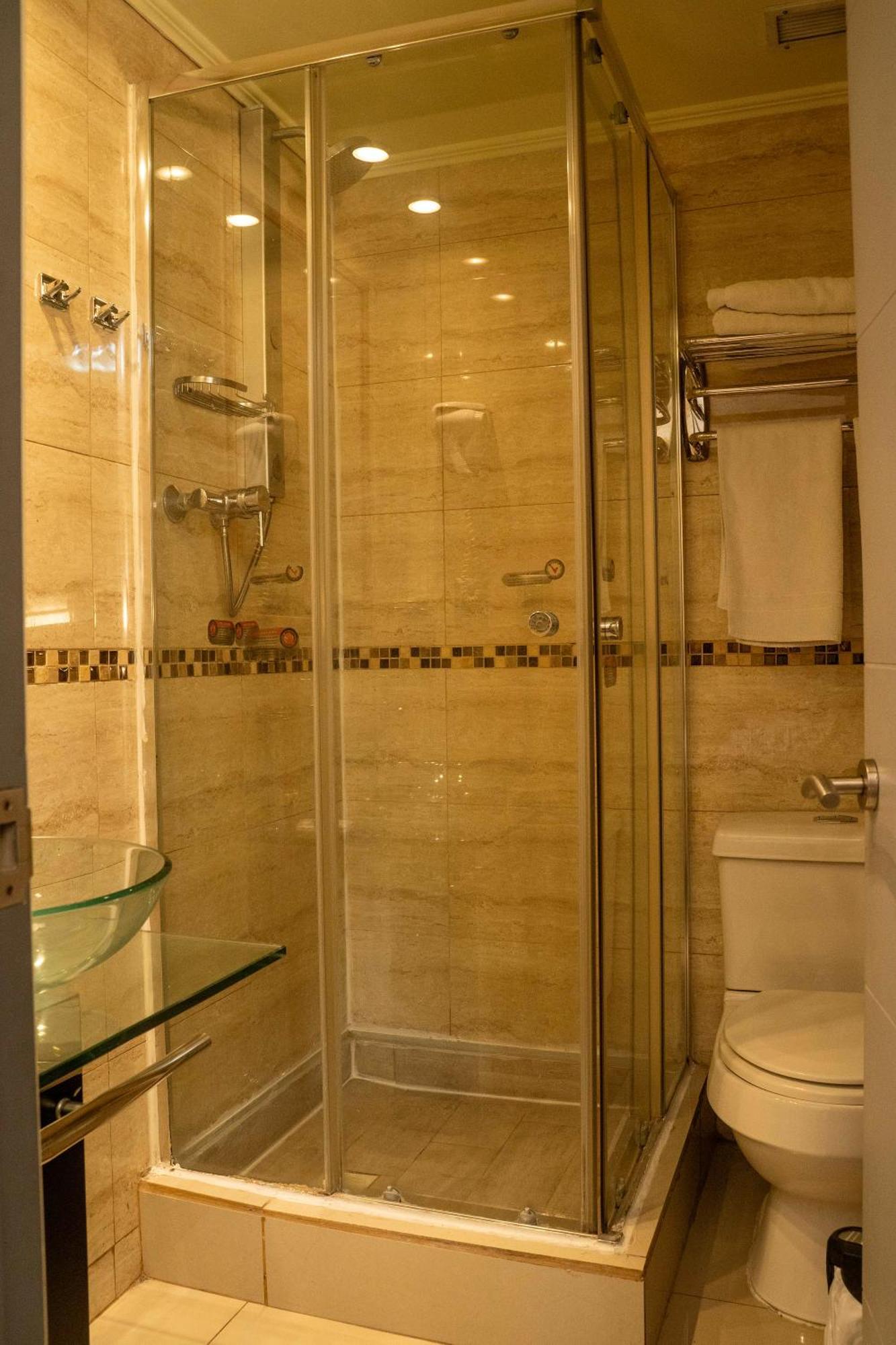 סנטיאגו Infinity Park Hotel מראה חיצוני תמונה